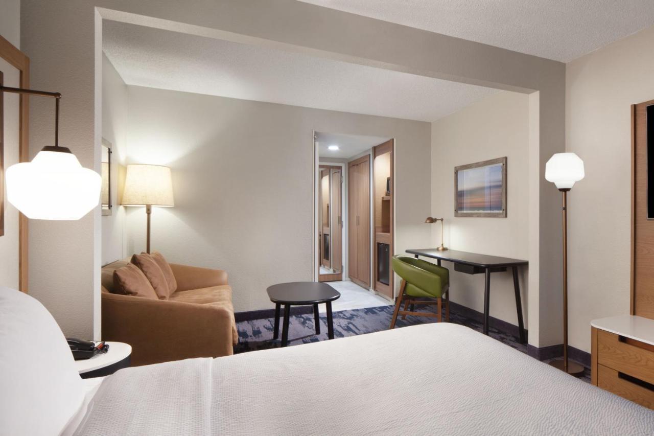 Fairfield Inn & Suites By Marriott Charleston Bagian luar foto
